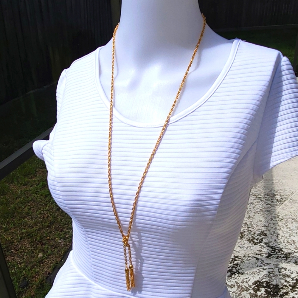 Vintage gold plated tassel necklace